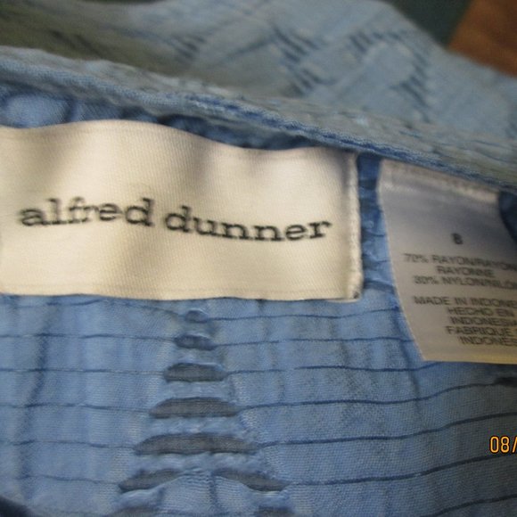 ALFRED DUNNER BLOUSE/NWOT/SIZE 8/RAYON/NYLON - Picture 5 of 5